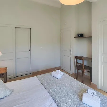 בית נופש Cozy In Saint-laurent-de-la-ca With Kitchen