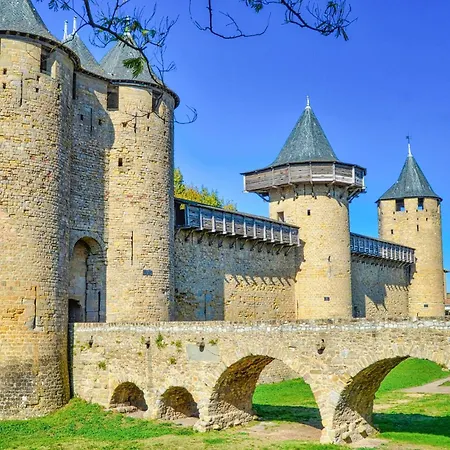 2 Bedroom Awesome In Saint-laurent-de-la-ca Saint-Laurent-de-la-Cabrerisse